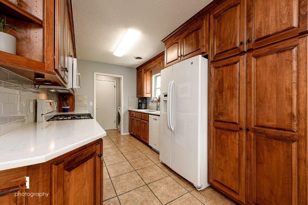 Oak Hill West - Residential