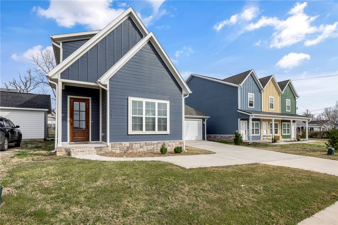 Duckworth's Addition - Residential Lease