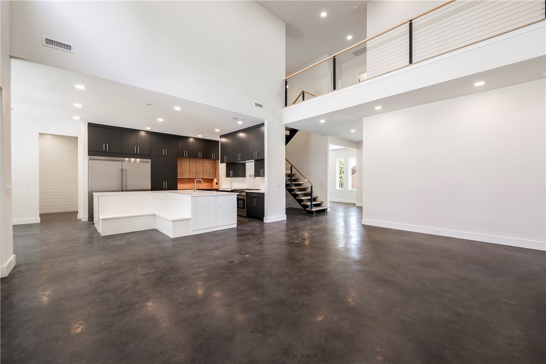 Heathrow Sub Bentonville - Residential