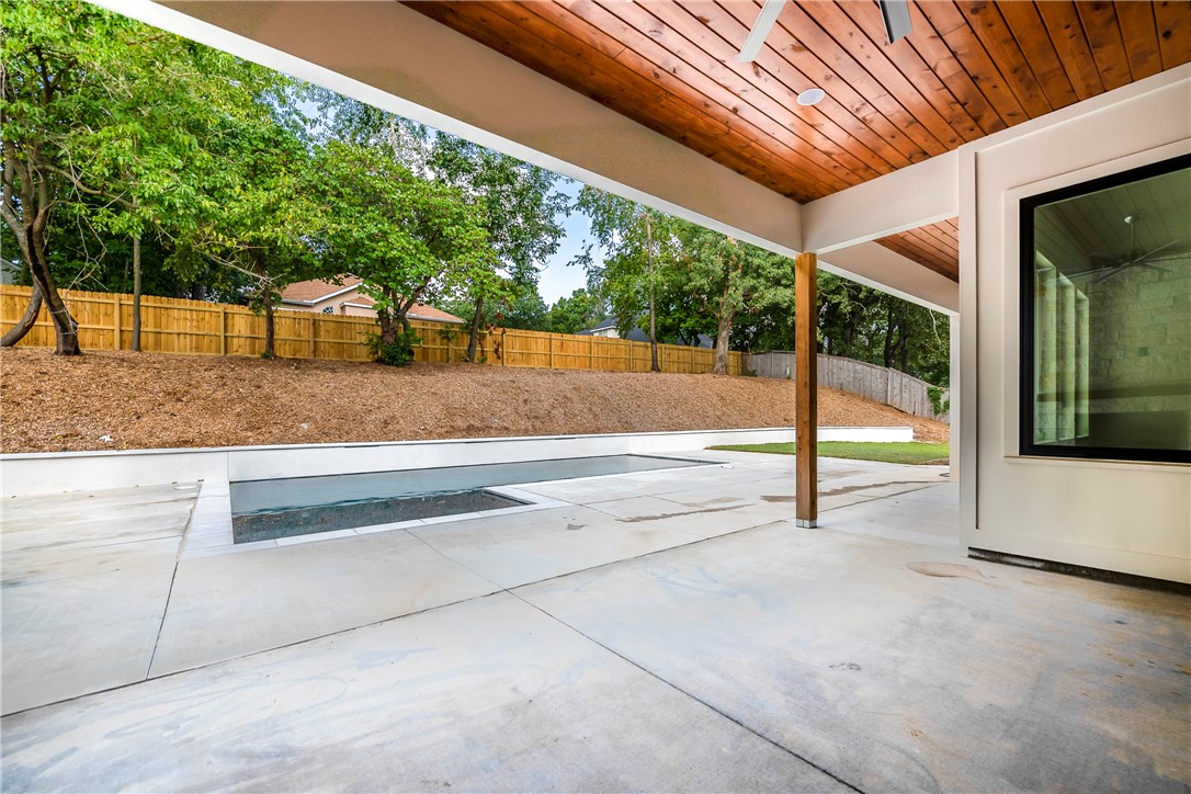 Heathrow Sub Bentonville - Residential