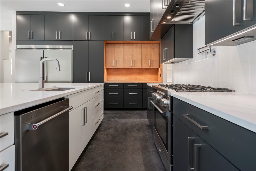 Heathrow Sub Bentonville - Residential