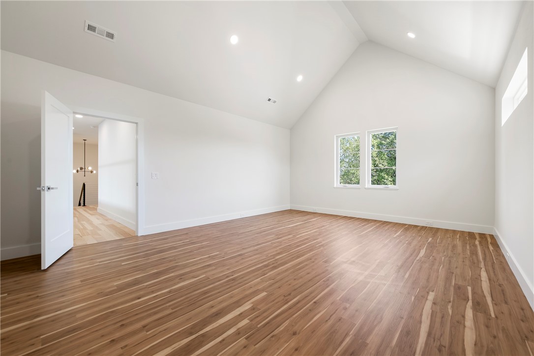 Heathrow Sub Bentonville - Residential