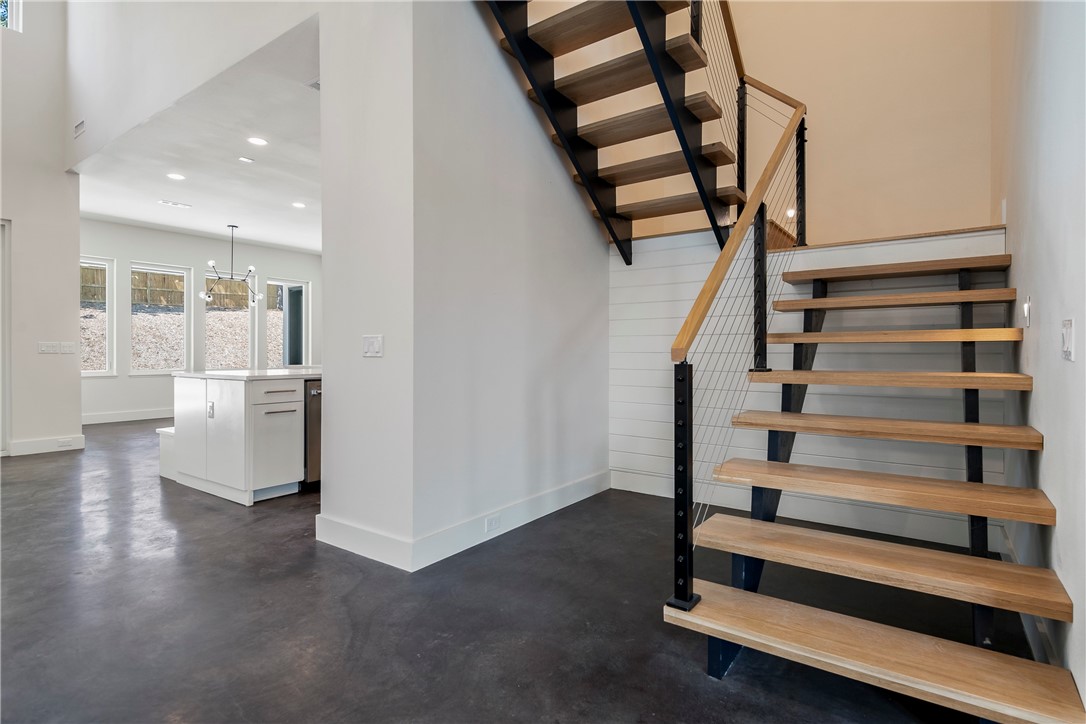 Heathrow Sub Bentonville - Residential