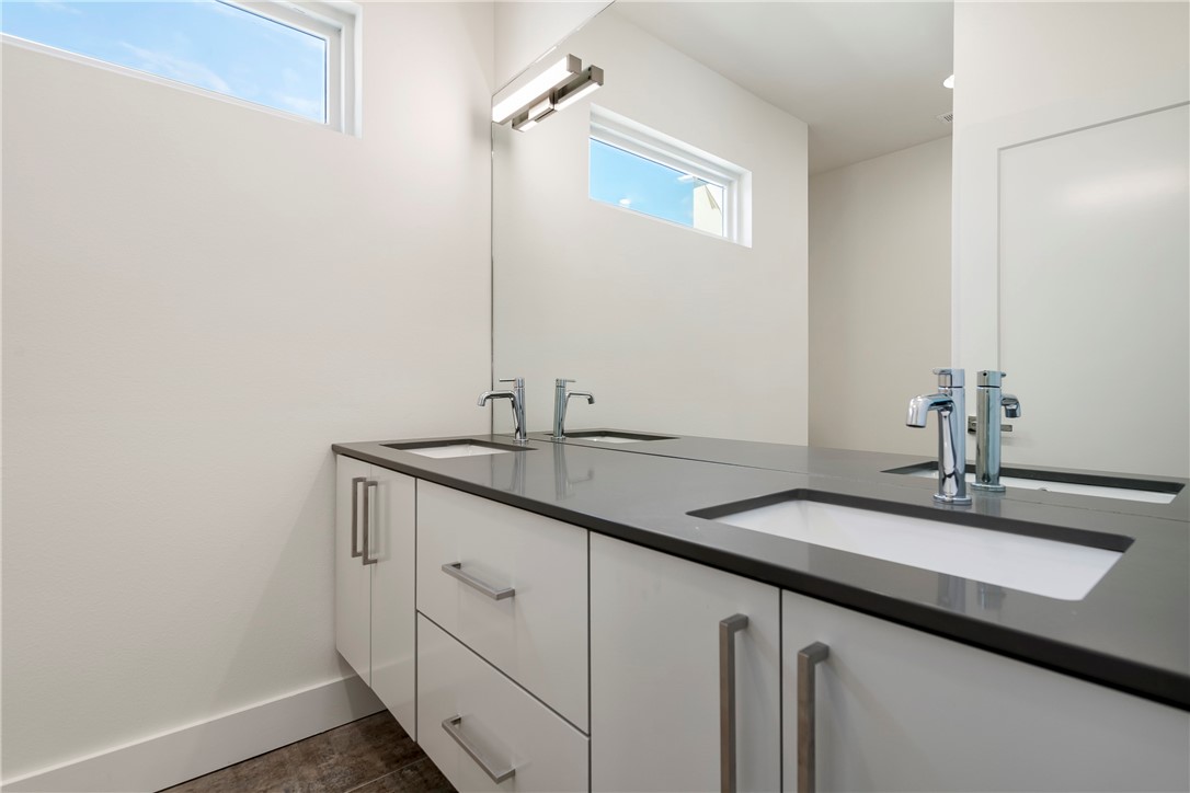 Heathrow Sub Bentonville - Residential