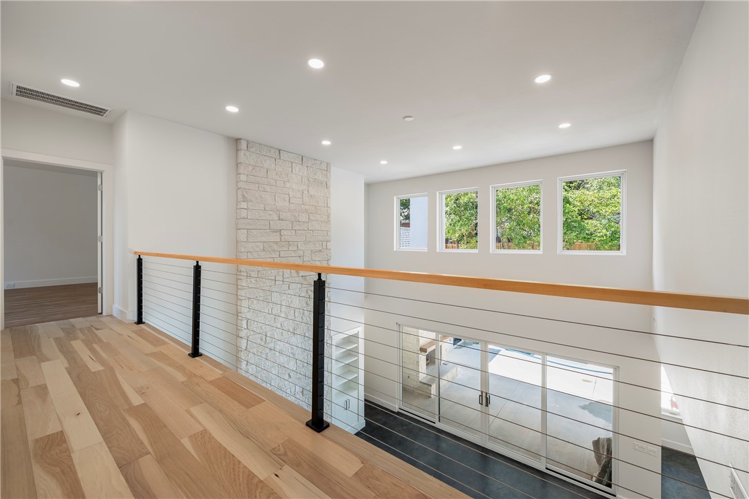 Heathrow Sub Bentonville - Residential