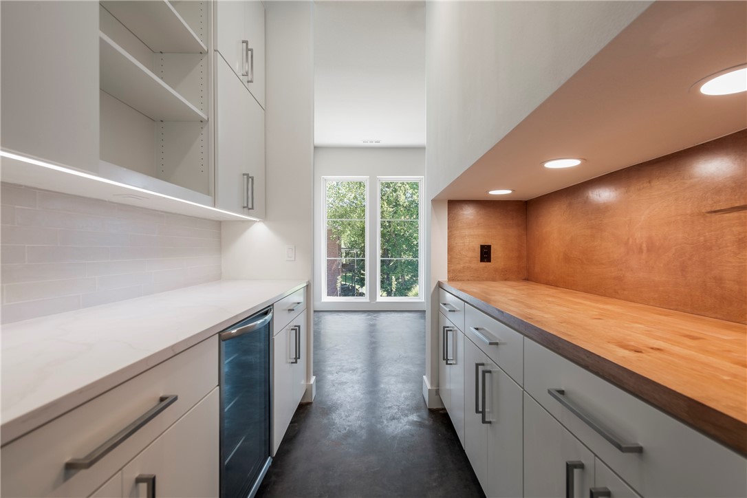 Heathrow Sub Bentonville - Residential