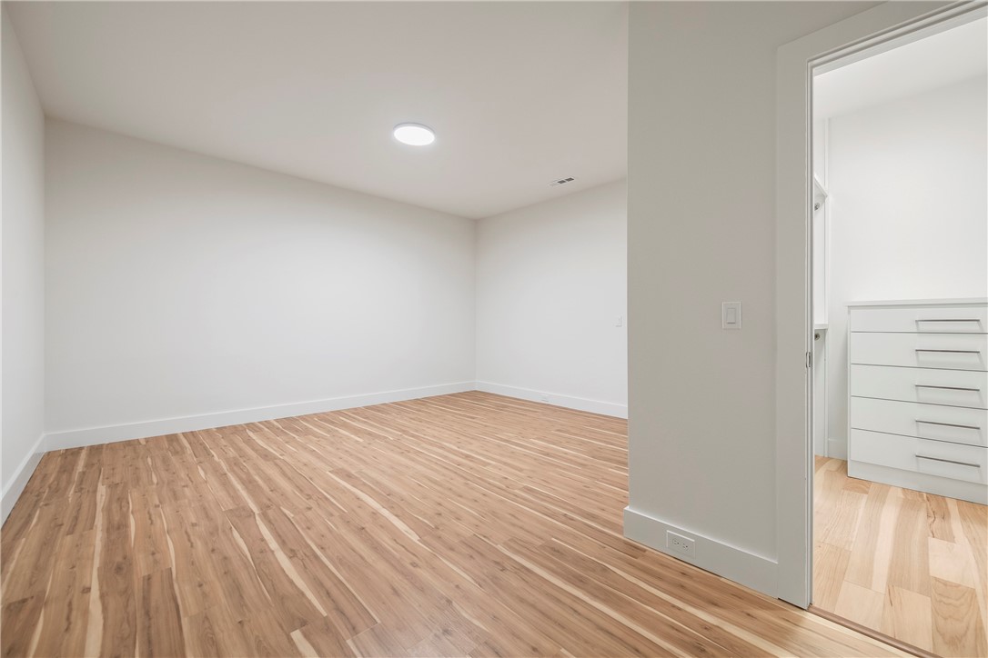 Heathrow Sub Bentonville - Residential