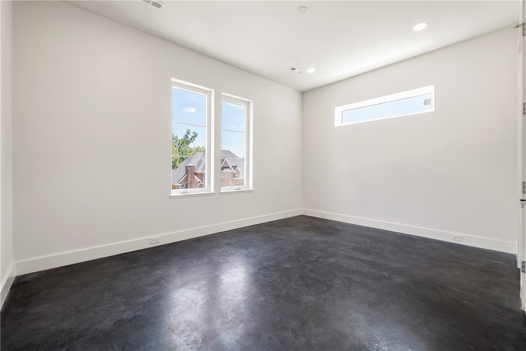 Heathrow Sub Bentonville - Residential