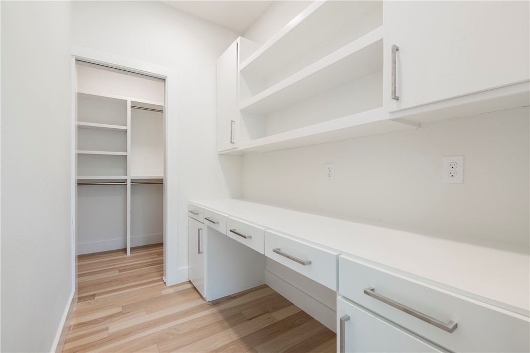 Heathrow Sub Bentonville - Residential