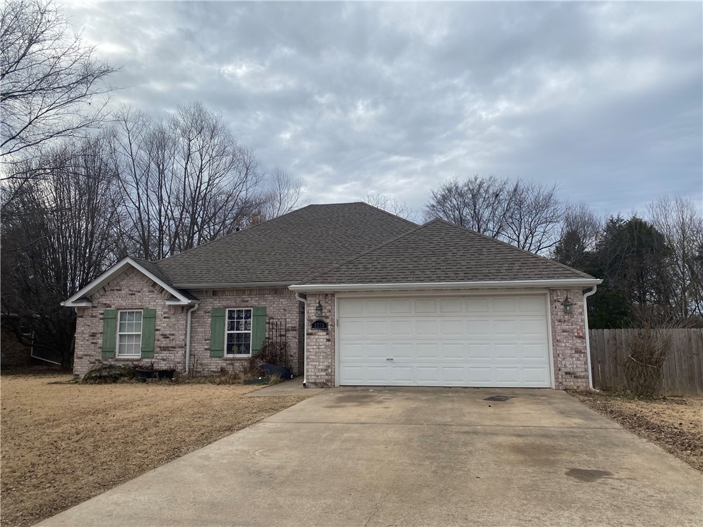 Located in the desirable Meadowbrook Subdivision, you will find high ceilings, crown molding, open living space with a focal fireplace, and a split floor plan. The master bath includes a whirlpool tub, walk-in shower, his and hers walk-in closets, and a double vanity. The spacious eat-in kitchen has been updated with classic white cabinets and granite countertops with plenty of room for family gatherings. The large backyard backs up to trees with pasture. Sitting on your back deck, you can enjoy the view of nature. This home is just minutes from Fayetteville but still in a quiet community with all the conveniences of the small town of Elkins.