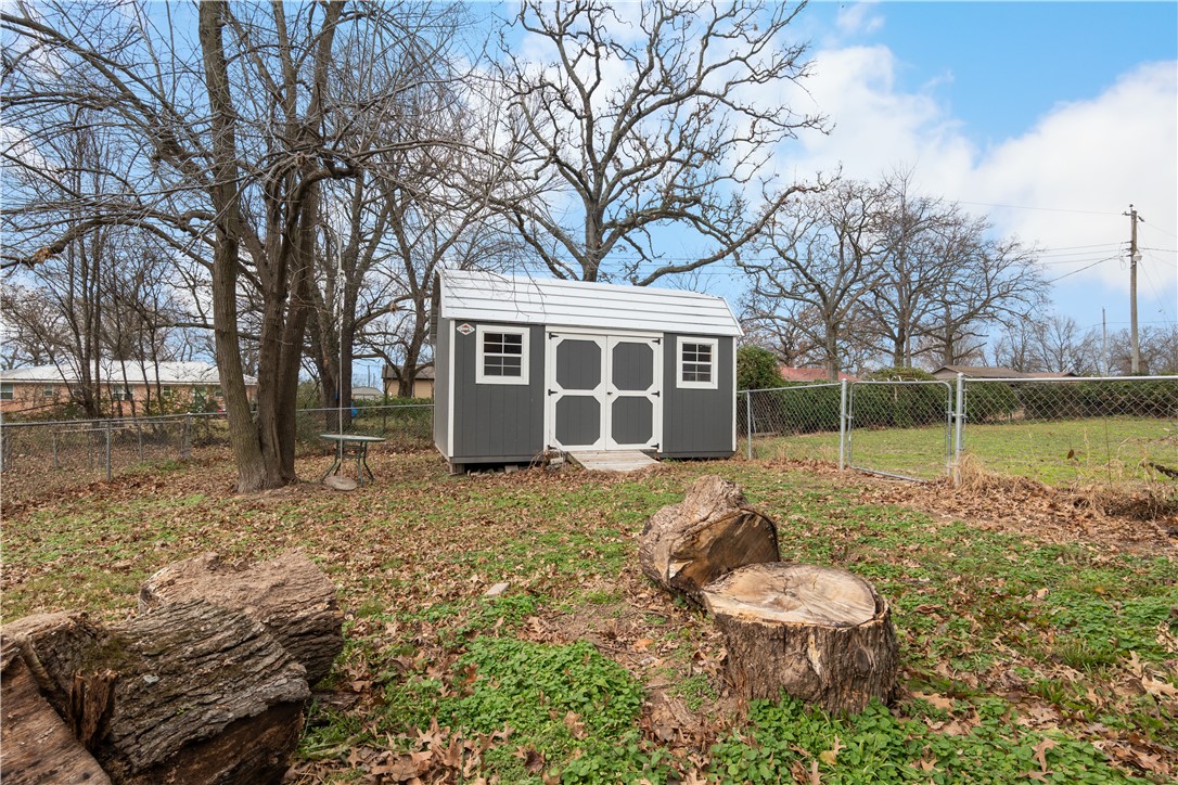 Doss Storey Sub Gentry - Residential