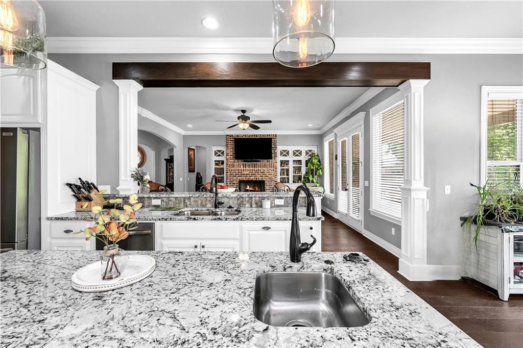Woods Creek - Residential