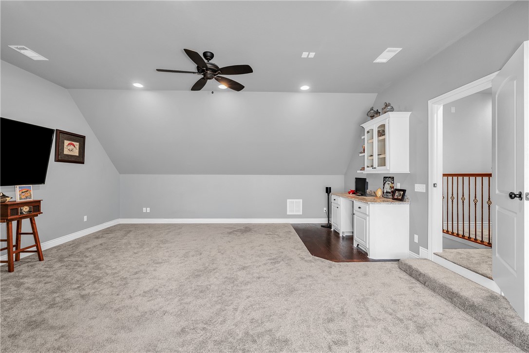 Woods Creek - Residential