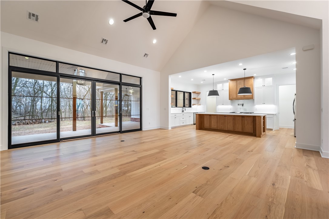 Three Spgs Sub Ph 1 Rurban - Residential