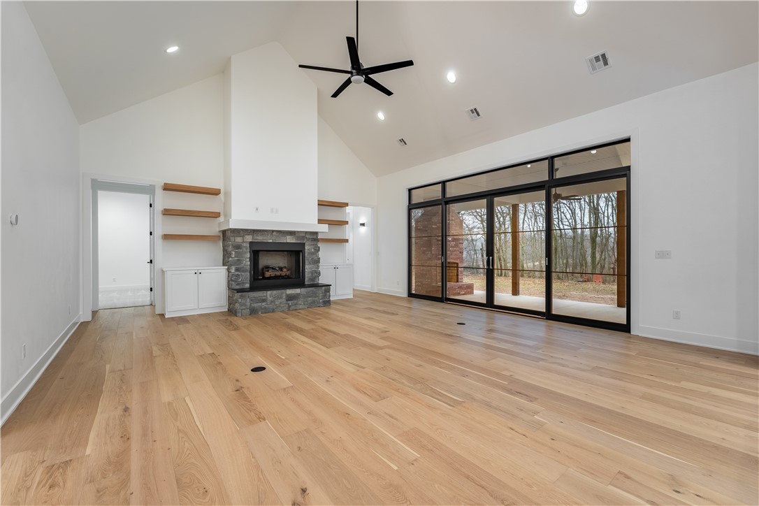 Three Spgs Sub Ph 1 Rurban - Residential