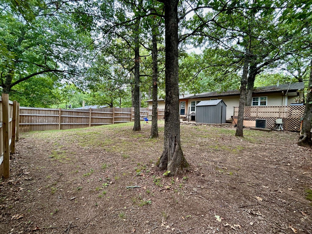 04-14-30 WEST FORK OUTLOTS - Residential