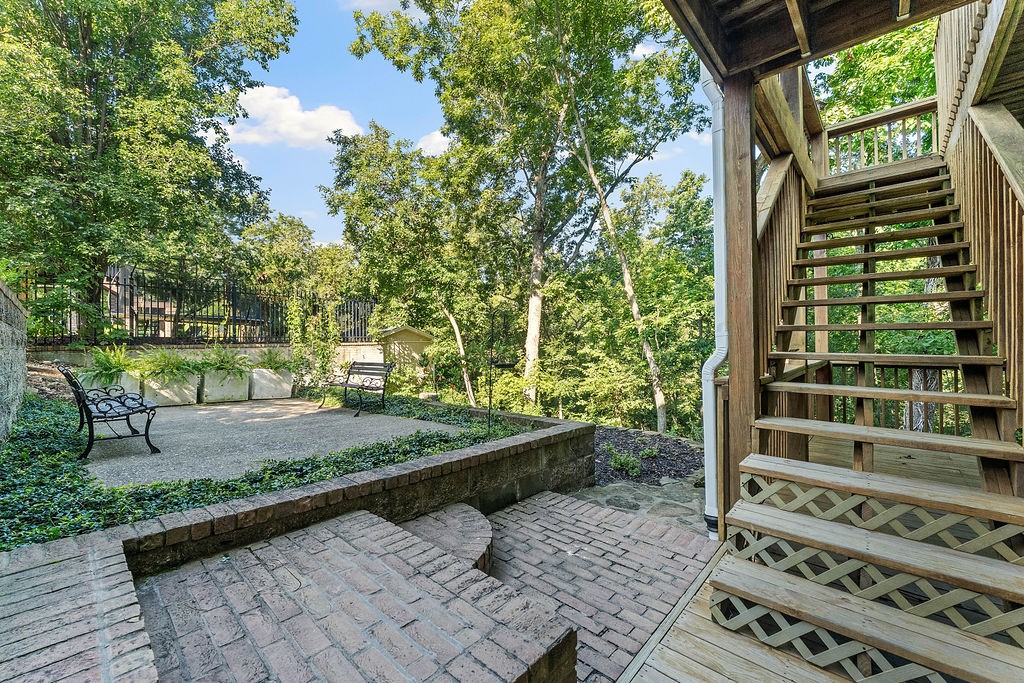 Heathrow Sub Bentonville - Residential