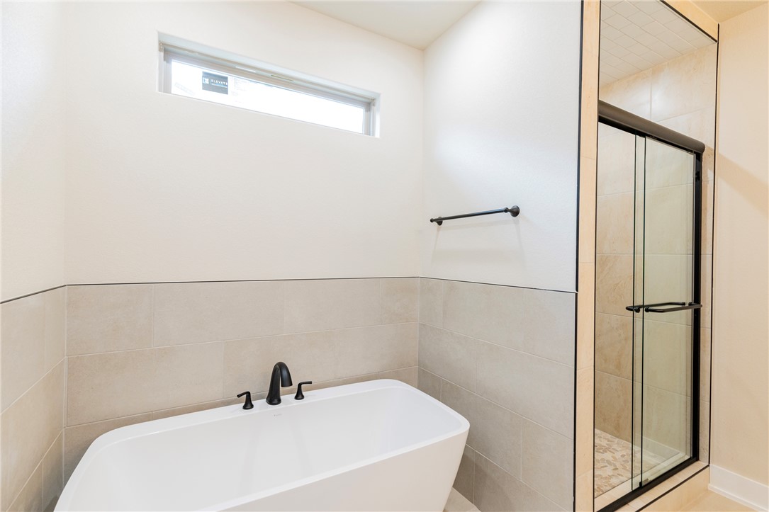 Oak Brook Sub Ph 1 Siloam Spgs - Residential