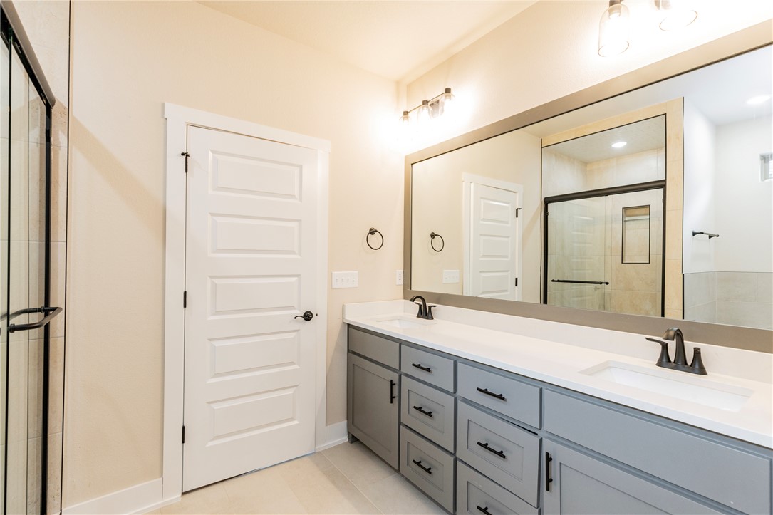 Oak Brook Sub Ph 1 Siloam Spgs - Residential