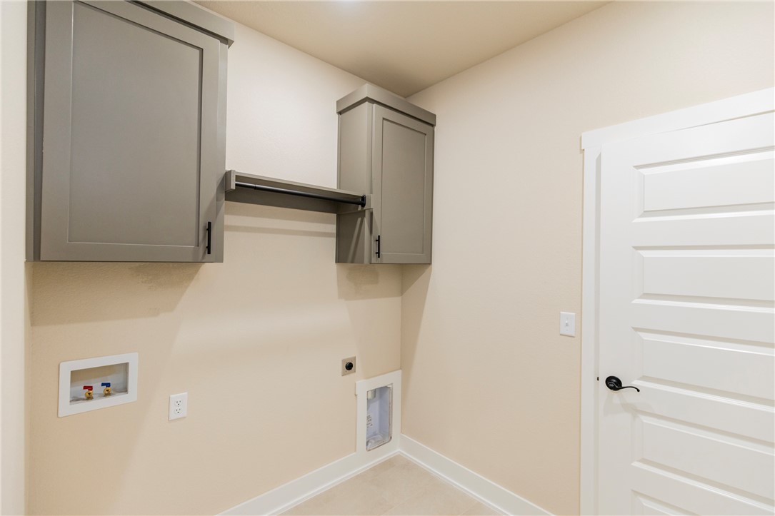 Oak Brook Sub Ph 1 Siloam Spgs - Residential