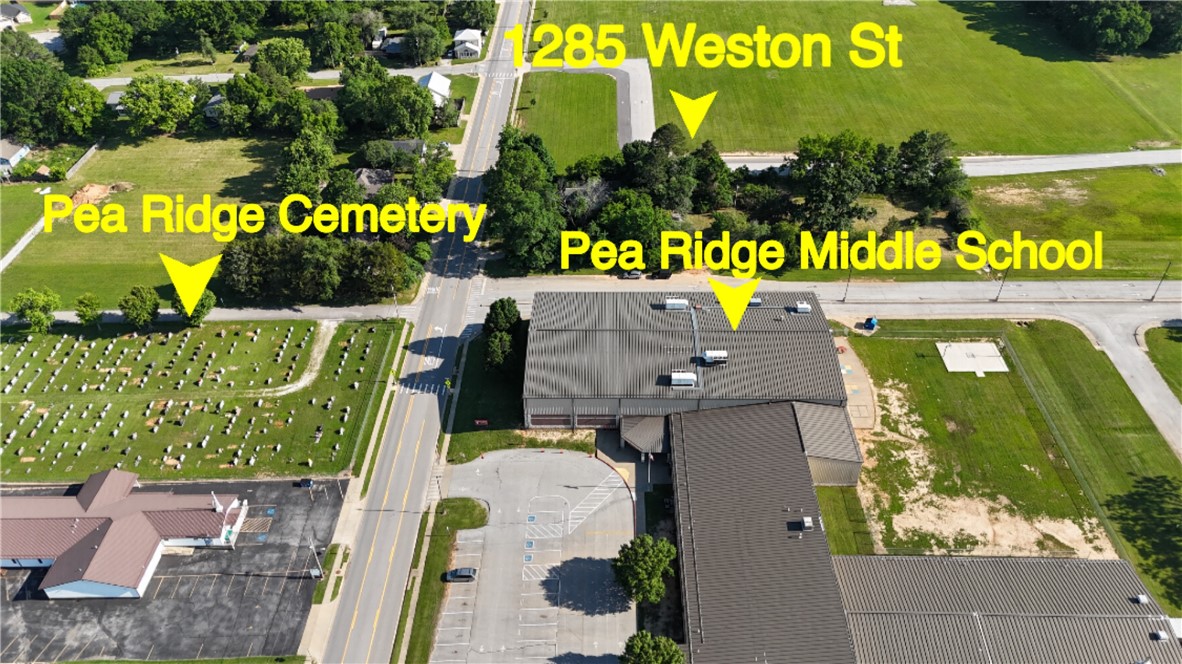 Pea Ridge - Land