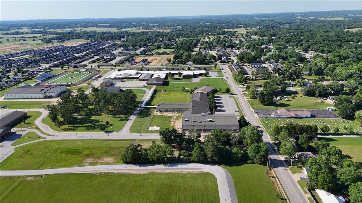 Pea Ridge - Land