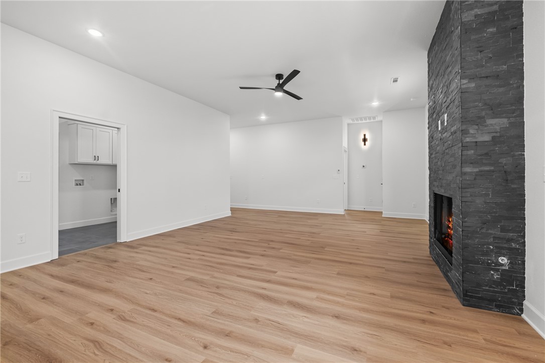 Silver Leaf Estates Ph I Centerton - Residential