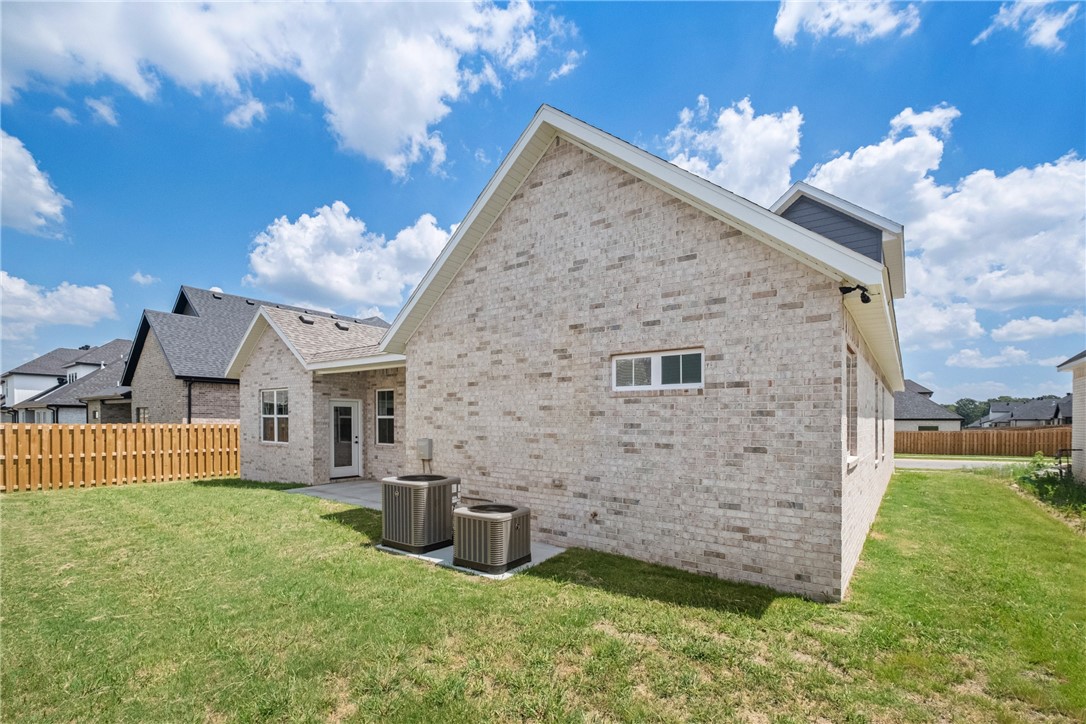 Silver Leaf Estates Ph I Centerton - Residential