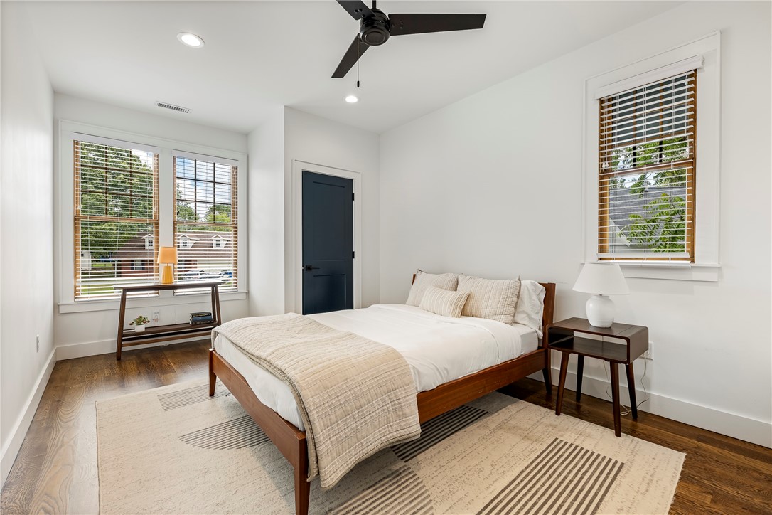 Briarwood Sub Bentonville - Residential