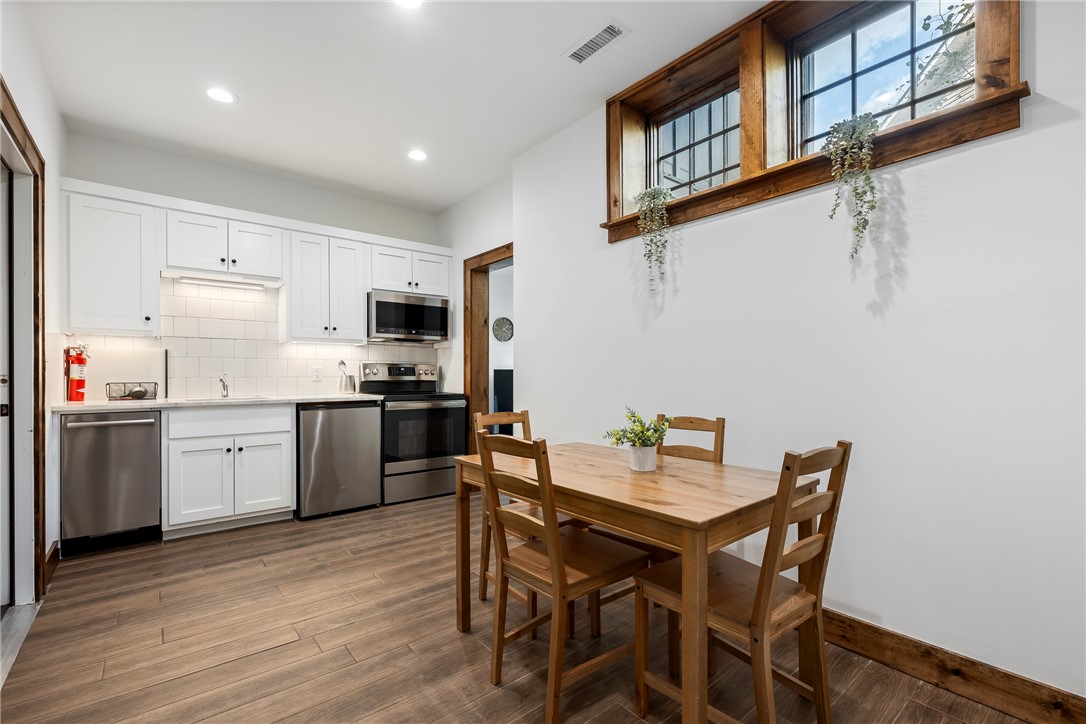 Briarwood Sub Bentonville - Residential