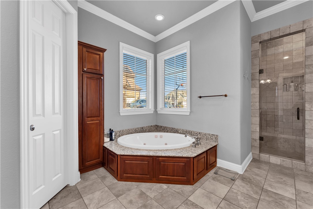 Peaks Ph Iii, The Rogers - Residential