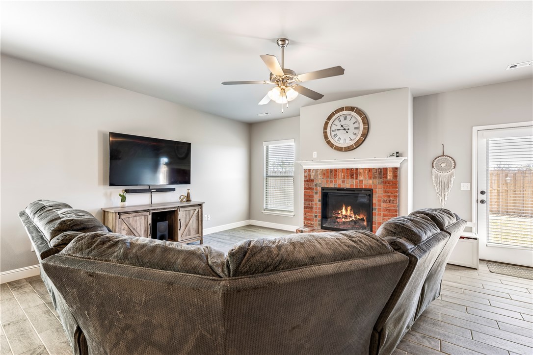Prairie Brook Sub Ph 1 Centerton - Residential