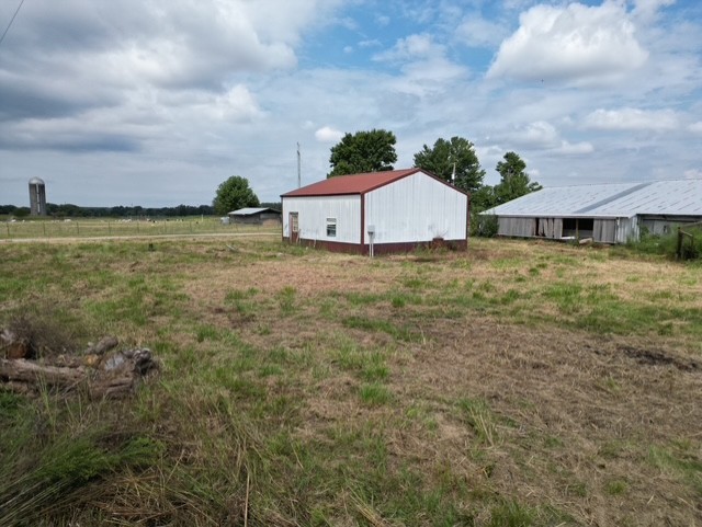 28-19-33-RURAL - Residential