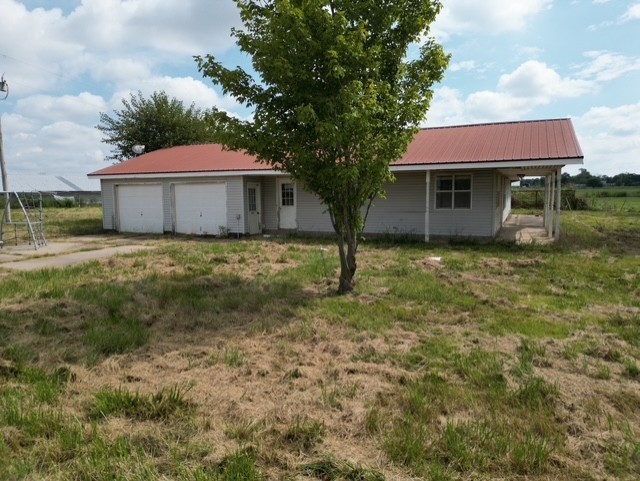 28-19-33-RURAL - Residential