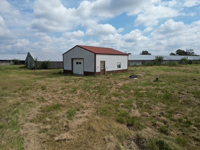 28-19-33-RURAL - Residential