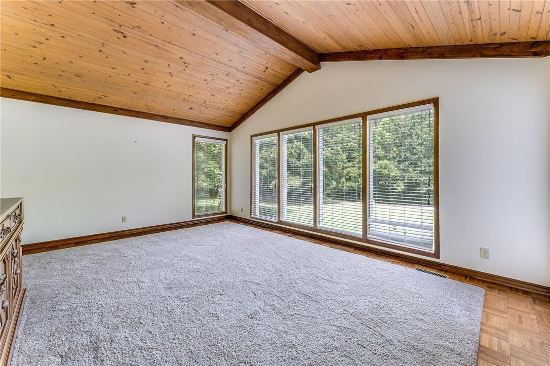 28-16-30 FAYETTEVILLE OUTLOTS - Residential