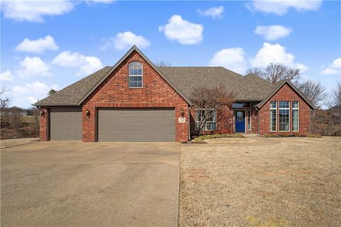 Photo of 111 NE Lake Forest Lane, Bentonville, AR 72712 (MLS # 1336391)