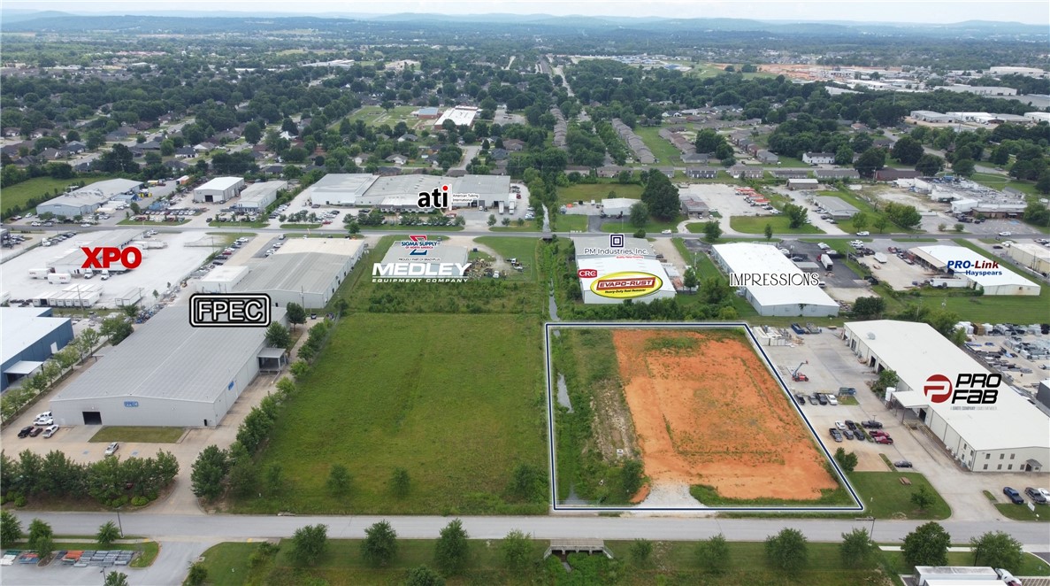 Available: ±2.29 acres.
Asking price: $405,000.
Price per acre: $176,855.
Zoning: I-1.
Parcel: 815-33836-000.
Sewer proximity: 23' from east property line.
Water proximity: Located inside property line on Turnbow Ave.
Condition: Pad-ready.
Site highlights
Located 5 miles from I-49, this ±2.29-acre I-1 zoned parcel is listed at $405,000 ($176,855 per acre). The site is pad ready (compaction tests available upon request) and is situated in a heavily industrial area. Water is available just inside the property line at the street. The sewer line is located 23 feet from the east property line. If extended from across the street to the north property line, the distance to the site is approximately 55 feet. Both the sewer and water lines are 12 inches in diameter.