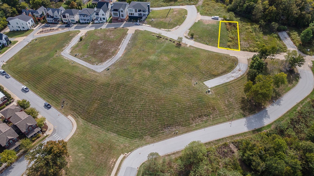 2025 E Panorama Place