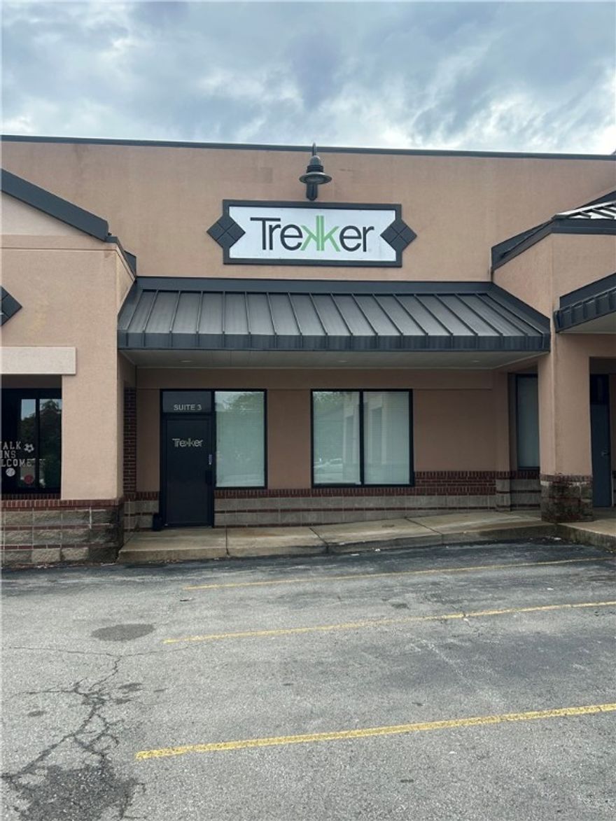 Great space located in Crossroads Center in East Fayetteville.  Space is currently used as logistics brokerage office. Shopping center has a mixer of great tenants in this desirable shopping center.