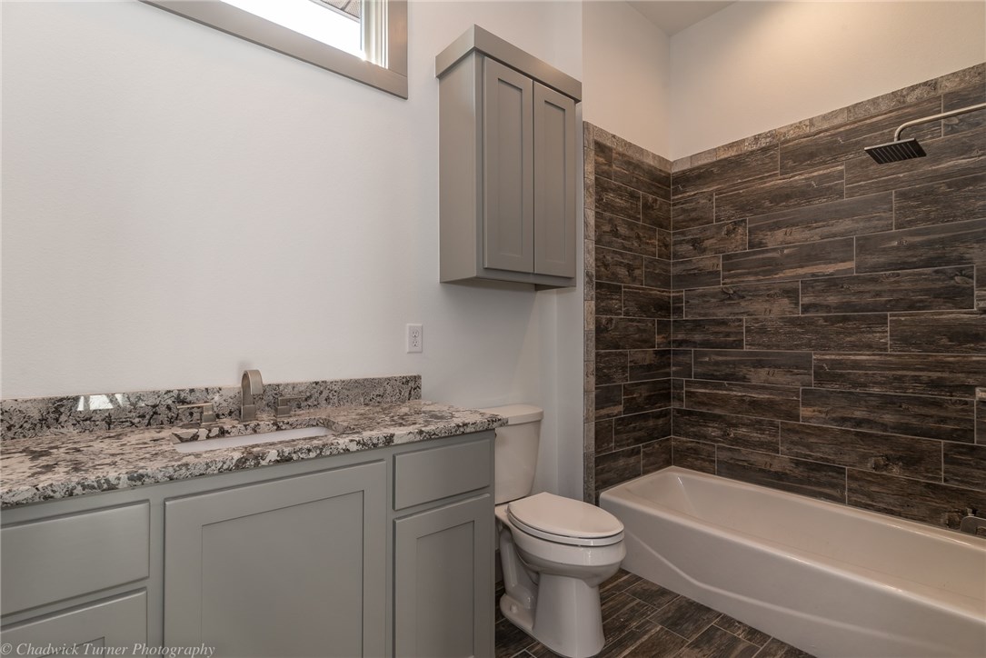 Oak Tree Estates - Residential