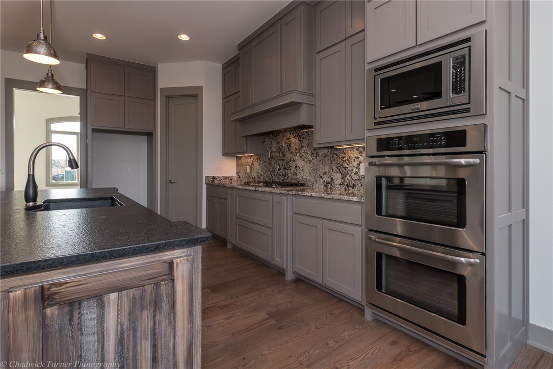 Oak Tree Estates - Residential