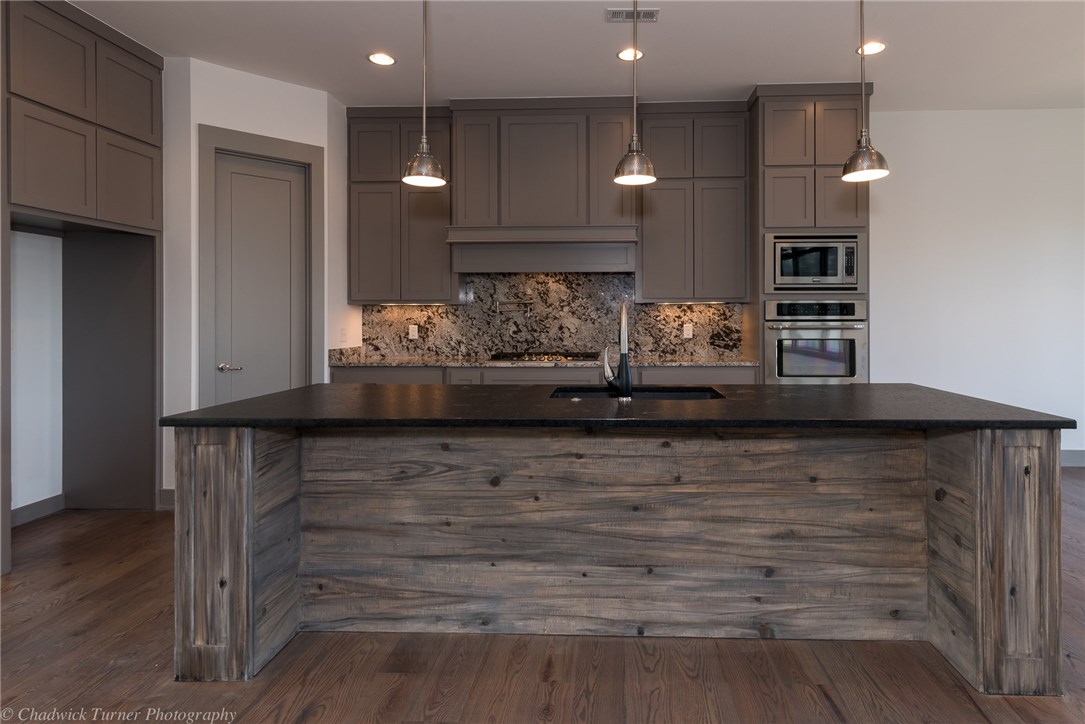 Oak Tree Estates - Residential