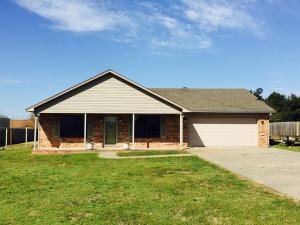 NEWLY UPDATED!! New Carpet, New Paint, New Water Heater and ready for your family to move right in! Wonderful home on a large lot!