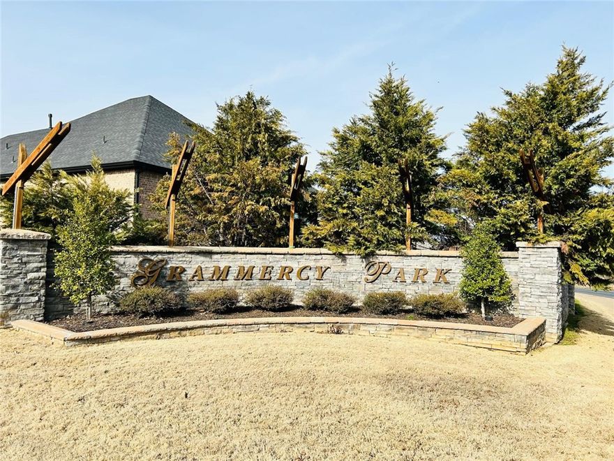 Discover the perfect canvas for your dream home in this exceptional cleared lot, nestled in a picturesque subdivision. Enjoy the scenic beauty of rolling hills and breathtaking views, along with access to top-notch amenities including a clubhouse and community pool. Experience unparalleled convenience with quick access to I-49 and close proximity to the new Walmart corporate office, Crystal Bridges, and the vibrant downtown Bentonville. Immerse yourself in a lifestyle filled with shopping, activities, and a variety of dining options. Don’t miss the opportunity to create the home you’ve always envisioned in this ideal location!
