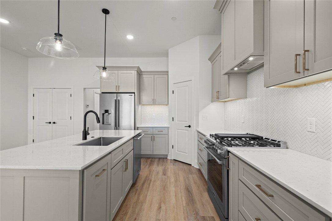 Village At Pinnacle Hills, The Rogers - Residential