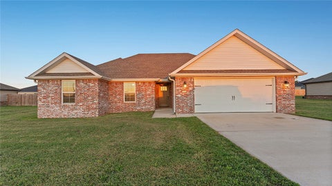 Photo of 1704 Taylor Orchard Road, Gentry, AR 72734 (MLS # 1365037)