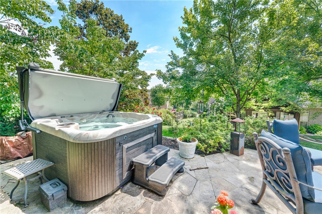 2529 N Candlewood Dr, Fayetteville, AR, 72703, USA, 4 Bedrooms Bedrooms, ,4 BathroomsBathrooms,Residential,Active,2529 N Candlewood Dr,1352185