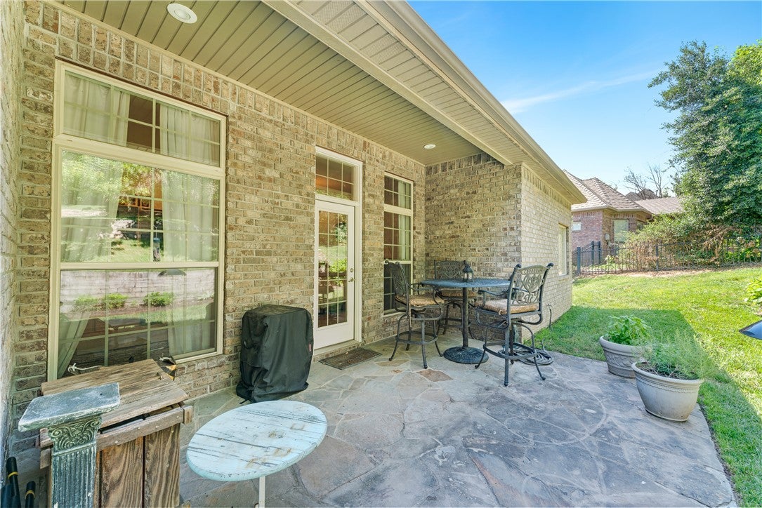 2529 N Candlewood Dr, Fayetteville, AR, 72703, USA, 4 Bedrooms Bedrooms, ,4 BathroomsBathrooms,Residential,Active,2529 N Candlewood Dr,1352185