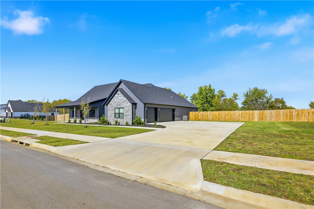 Stephanie Estates - Residential